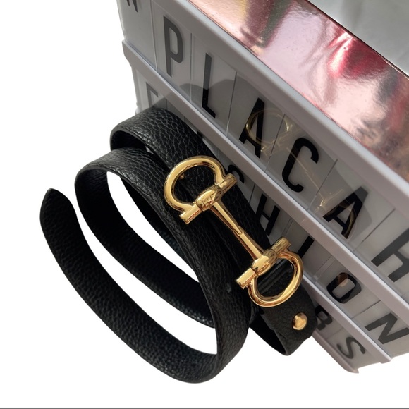 Salvatore Ferragamo Accessories - Salvatore Ferragamo Women Belt 💝